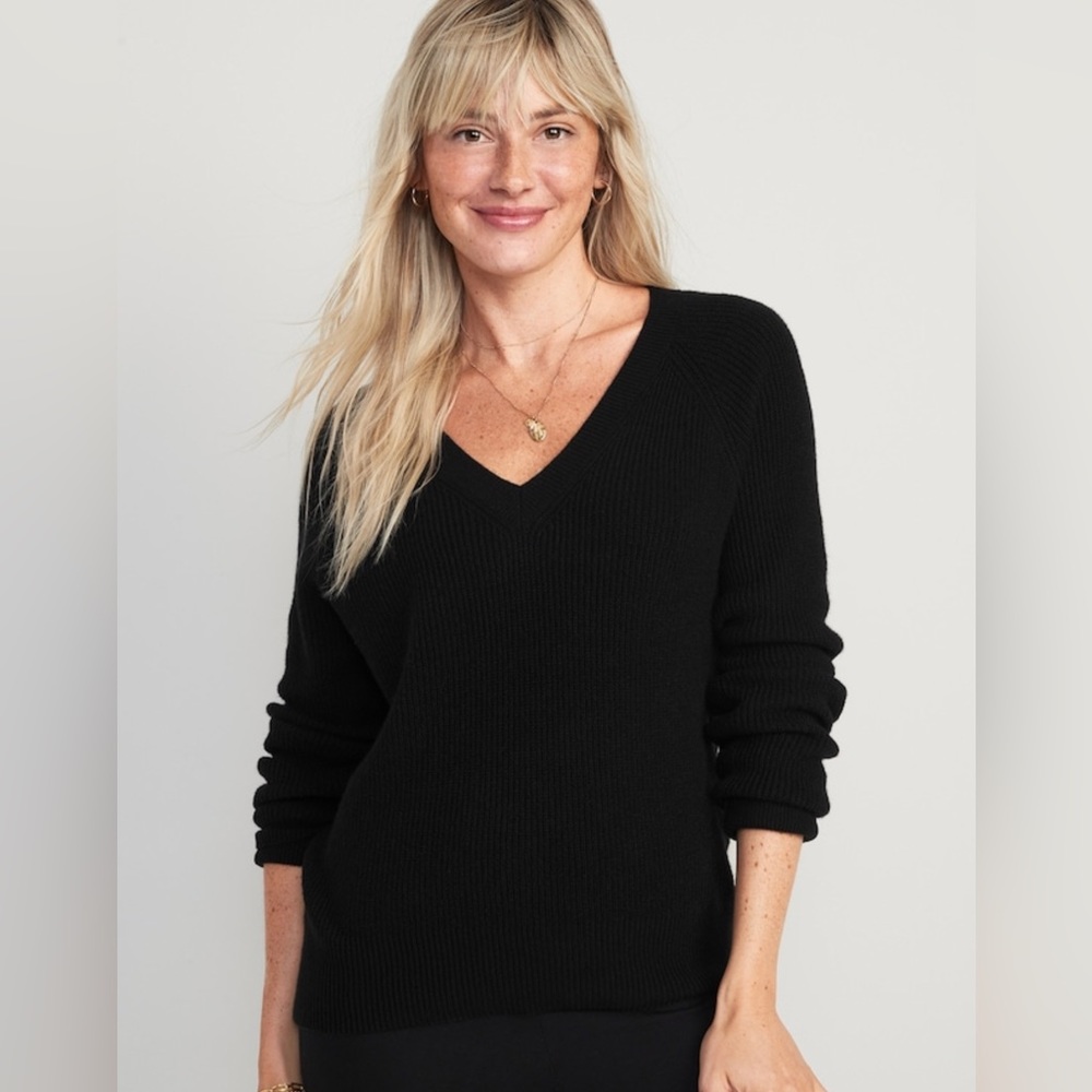 NWT! V-Neck Shaker-Stitch Cocoon Sweater for Women Old Navy Brand